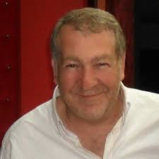 LA LETRA CURSIVA, UN APRENDIZAJE..¿“OPTATIVO”? Desde hace algunos años,  dentro de los sistemas educativos de occidente, se comenzó a cuestionar, la  “obligatoriedad” del aprendizaje de la letra “cursiva” (ligada) (Fig. 1). En