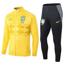 Trusted par le meilleur pour vous apporter le meilleur, maillot de foot pas cher 2017, maillotdefoot.net a toutes les compétitions majeures couvertes, donc. Nouveau Bresil Veste Maillot De Foot Maillot Pantalon 2020 2021 Pas Cher Brazil Survetement Pour Homme Cdiscount Sport
