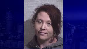 Police say Seymour woman used stolen credit cards to bond out inmates