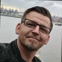 60+ "Tom Bohl" profiles