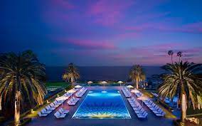 Luxury Laguna Beach Hotel Images Gallery With Images Laguna Beach Resort Montage Laguna Beach Beach Hotels