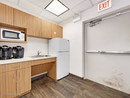 chicago, il 60613 $22, mls # 10916781