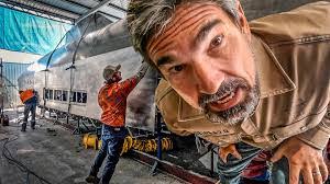 Alexander Eydelson's Instagram, Twitter & Facebook