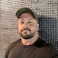 BRADLEY DUNCAN STUDIO (@bradley.duncan.studio) • Instagram photos and videos