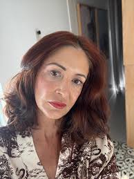 Hi Mecca lovers if you are a lipstick girl these are two of my favourites  they glide like silk cream