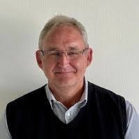 Richard Rakowski's Instagram, Twitter & Facebook