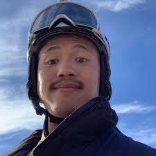 David Vien's Instagram, Twitter & Facebook