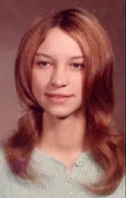 April Kaczmarek's Instagram, Twitter & Facebook