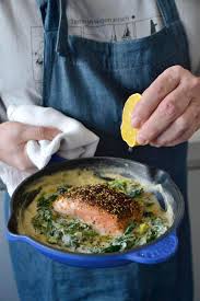 Saumon Roti Au Zaatar Sauce Au Tahini La Cuisine C Est Simple En 2020 Recette Pave De Saumon Saumon Roti Recette Saumon