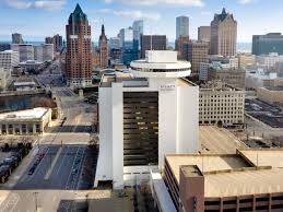Milwaukee is your best source for ph, tds, orp testers, meters, monitors and controllers. Milwaukee Hotel Downtown Hyatt Regency Milwaukee