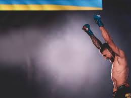 @bellatormma fighter / ukrainian 4 times world champion in combat. Nepobedimyj Yaroslav Amosov Budet Dratsya Na Bellator 244 22 Avgusta 2020 Goda Video Chempionat