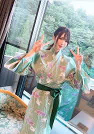 直言你還懷疑我的國家隊候補身份嗎？人氣女優辻井ほのか公開打球影像，傑出球技令粉絲大讚：真的好強- COOL-STYLE 潮流生活網