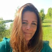 700+ "! Debbie" profiles