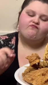 Amber Behanna's Instagram, Twitter & Facebook