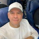 Thomas Molet's Instagram, Twitter & Facebook