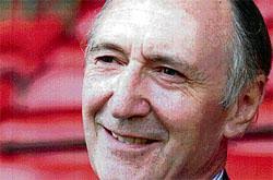 Swindon Town former owner Sir Seton Wills dies aged 83