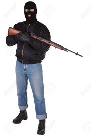 Springfield armory, fulton armory, armscorp usa, norinco, poly technologies (polytech), smith enterprise, inc, federal ordnance, la france specialties. Rauber Mit M14 Gewehr Auf Weissem Bacground Lizenzfreie Fotos Bilder Und Stock Fotografie Image 32317313
