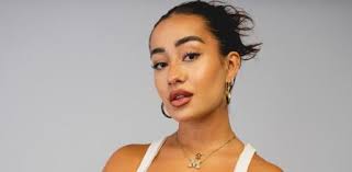 Marina Rivers, de influencer a presidenta de la Queens League: “No somos  croquetas, no podemos gustarle a todo el mundo. Deberían darme el premio a  la persona más odiada de España”