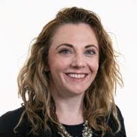 Amy Weiss's Instagram, Twitter & Facebook