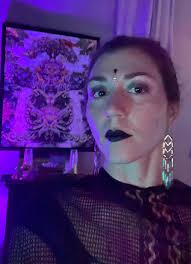 iPhone connection issues in SOS mode?