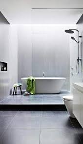 L'unica soluzione che ha entusiasmato entrambi (esatto anche me, perché io voglio proporre soluzioni che entusiasmino anche me e di cui sono convinta) è stato creare un bagno con doccia e vasca affiancate. Hai Un Bagno Cieco Buio E Poco Vivibile Ecco Alcuni Trucchi Che Nonostante L Assenza Di Finestre Possono Aiutarti A Creare La Giusta Luminosita Made With Home