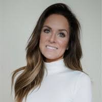 Katherine Easter's Instagram, Twitter & Facebook