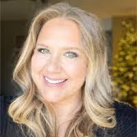 Brandy Decker's Instagram, Twitter & Facebook