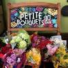 Does whole foods sell fresh flowers. 3