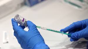 Impfstopp in mehreren ländern : Mogliche Nebenwirkung Blutgerinnsel Durch Astrazeneca Impfstoff Das Erste