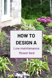 The process entails digging up the clump of the perennial, lifting it from the dirt, separating the crowns where the stem and root meet, then replanting the plant divisions in the dirt. Los Mejores Consejos Para El Diseno Y La Plantacion De Un Lecho De Flores Bajo Manteni Simple Garden Designs Low Maintenance Flowers Low Maintenance Flower Bed