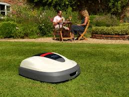 Mulching cutting height check the mower deck cutting height settings, and be sure that all four adjustment levers are set to the same cutting height position. Hands On Review Honda Miimo 3000 Robot Lawnmower E T Magazine