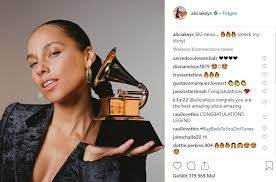 Alicia keys will noch ein baby. Grammys Alicia Keys Moderiert So Suss Reagieren Ihre Kinder