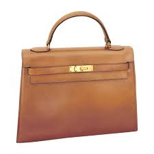 Fait de l'art magnifique pour une salle de poudre, dressing, boudoir. Sac A Main En Cuir Hermes Kelly Beige 5534264