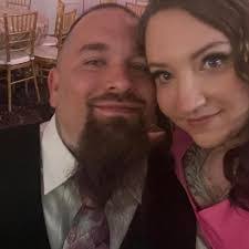 Tabatha Reid's Instagram, Twitter & Facebook