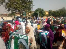 Ku tuntubemu a bbc hausa facebook Jami An Tsaro Suna Harbin Masu Zanga Zangar Free Zakzaky A Abuja We Bring You Latest News From Africa And Across The Globe