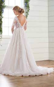 Long Sleeved Wedding Dress With Tulle Skirt Essense Of Australia Wedding Dresses Essense Of Australia Wedding Dresses Wedding Dress Sleeves Ball Gowns Wedding