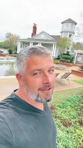 High-Paying Jobs Nobody Wants: The Reality of Dirty Jobs Revealed!