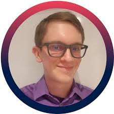 Kim Minard's Instagram, Twitter & Facebook