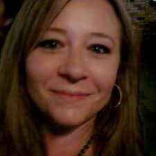 Kandi Lowe (@KandiLowe4)