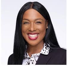 Charlotte Durham's Instagram, Twitter & Facebook