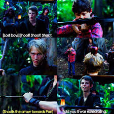 Love This Scene Robbie Kay Peter Pan Once Upon A Time Peter Pan Peter Pan Ouat