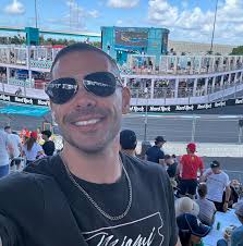 Raymond Aleman (@xixraym0ndxix) • Instagram photos and videos