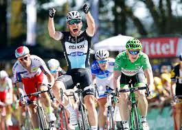 Mark cavendish en route to his third consecutive champs elysees stage win in 2011 (image credit: Mark Cavendish Vs Andre Greipel In Tour De France S Final Sprint Showdown Cycling Weekly