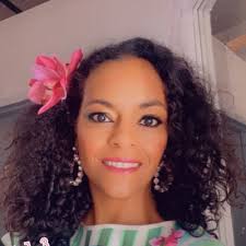 Sarah Jane Forman's favorite items