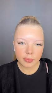 KOMBI BROWS 🔥 , Danke für dein Vertrauen, liebe Anna! ❤️ , •Für einen  geschminkten und definierten Look, •Diese Technik ist für jeden geeignet.,  •Farbton und Form werden typgerecht ausgewählt, ...