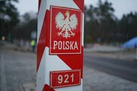 Wstrząśnięty mężczyzna oskarża kolejno wszystkich mieszkańców. Stan Wyjatkowy Gdzie Moze Obowiazywac Lista Miejscowosci