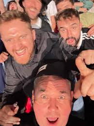 Meeting a band member