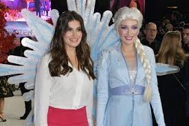 In disney+'s show 'wandavision,' wanda (elizabeth olsen) and vision (paul bettany) meet their nosy neighbor agnes (kathryn hahn). Elsa From Frozen Isn T Considered A Marvel Avenger But She Should Be