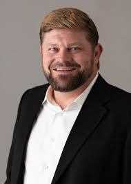 Aaron Knudsen's Instagram, Twitter & Facebook