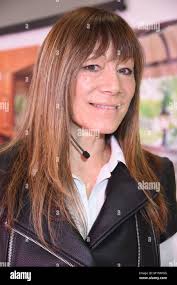 Anna Rider's Instagram, Twitter & Facebook